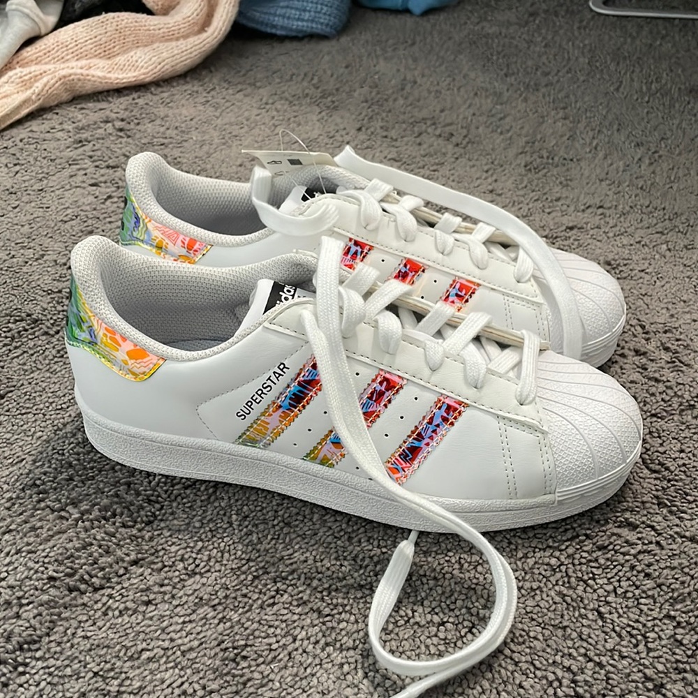 Adidas Superstar Sneakers